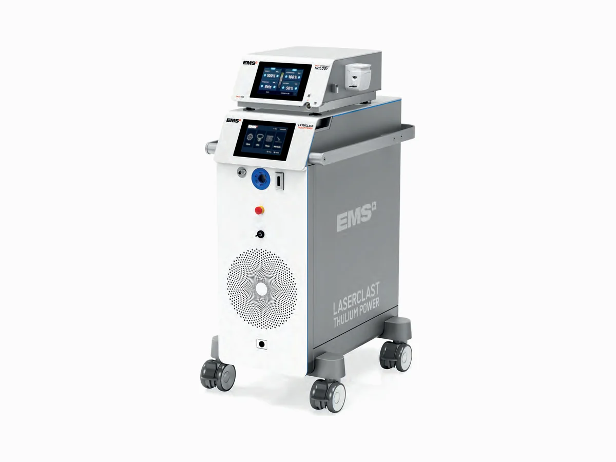 Láser LaserClast Thulium Power de EMS con la consola Trilogy encima